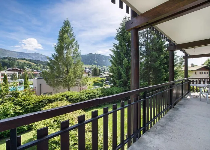 2 A Megeve, Proche Palais Des Sports - Fr-1-453-157 *